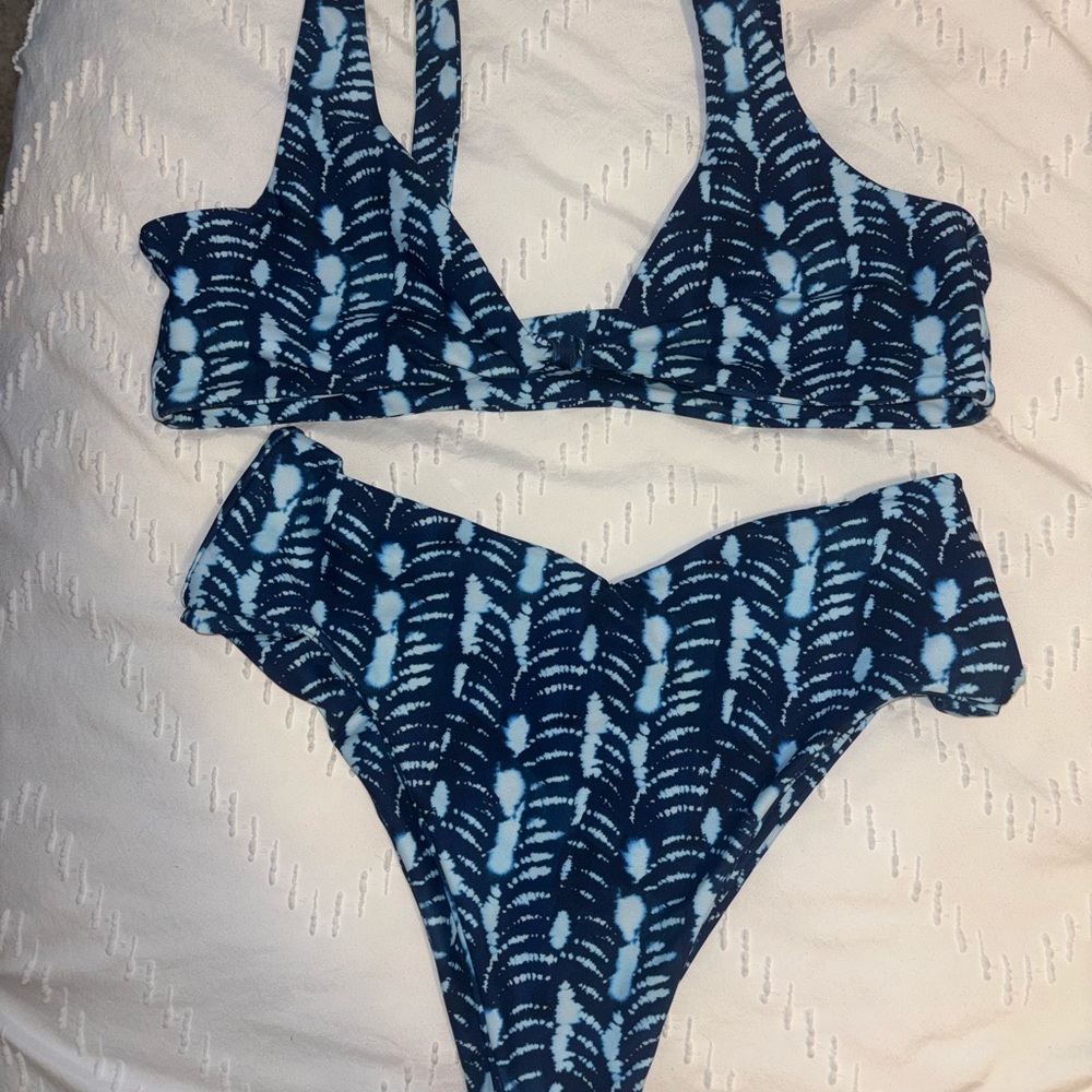 Skatie Navy and White Bikini Set